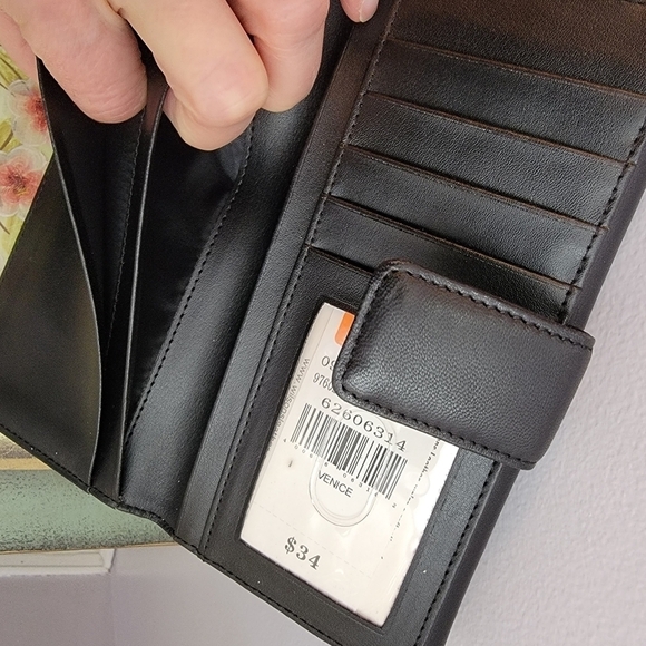 Wilson Vintage Venice Clutch Wallet Black Leather - Picture 8 of 8